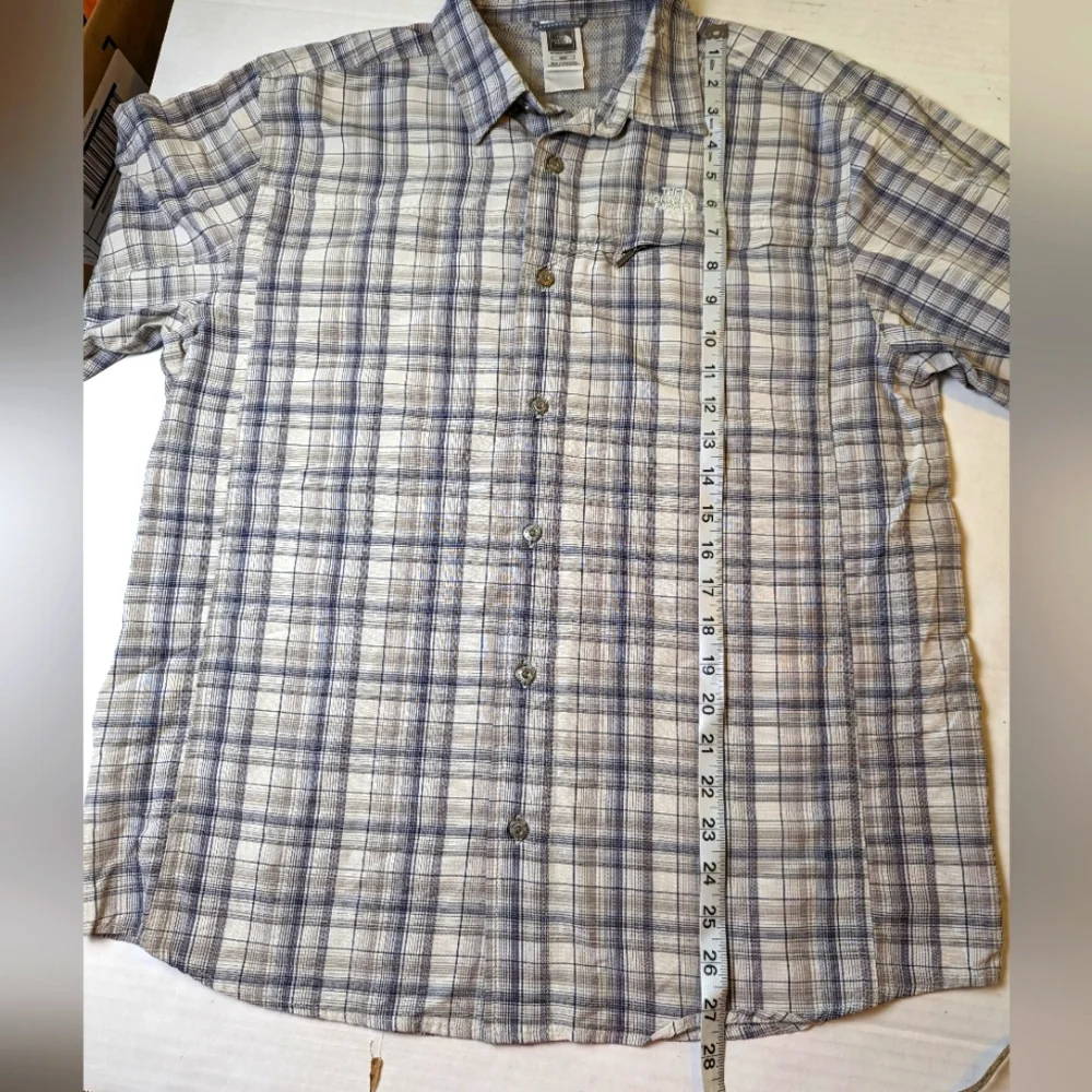 Men's North Face Vent Long Sleeve Button Up Fishing Hiking Wicking Shirt…